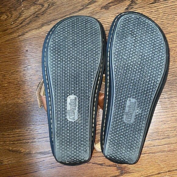 Alegria
by PG Lite brown leather Velcro strap sandals with bronze details on top - Picture 4 of 9